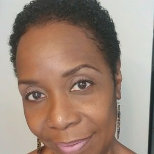 Meet your Posher, Arnette